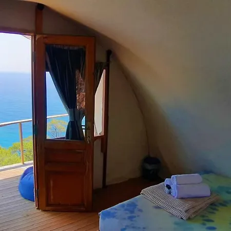 Camping Cosmos Lounge *